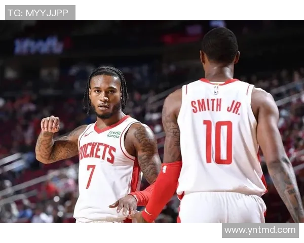 火箭队与雷霆队精彩对决29号比赛录像回顾与分析